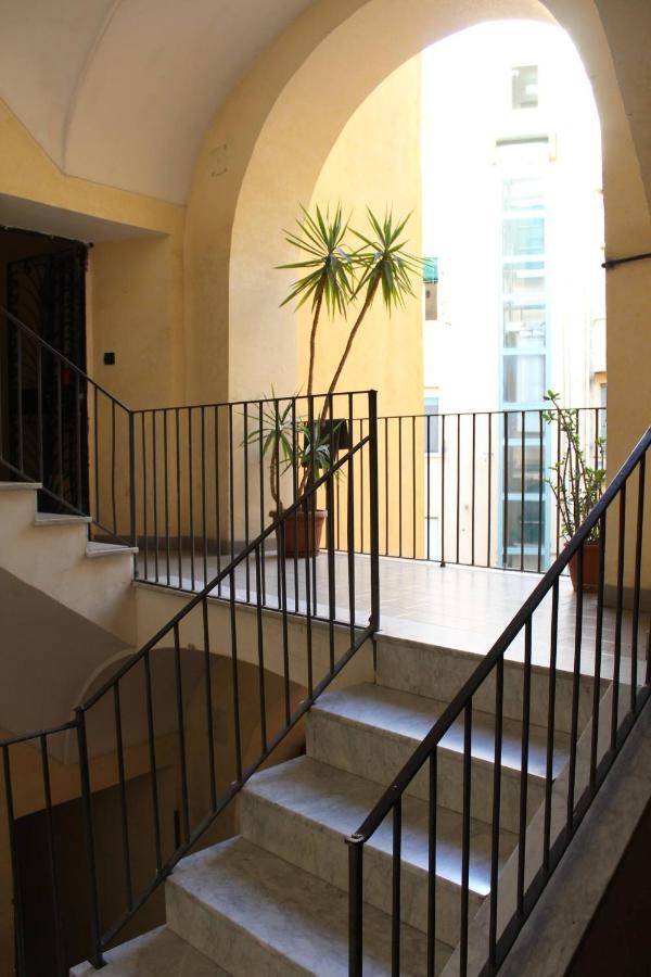 الشقق الفندقية نابوليفي  Casa Vacanza Grey المظهر الخارجي الصورة